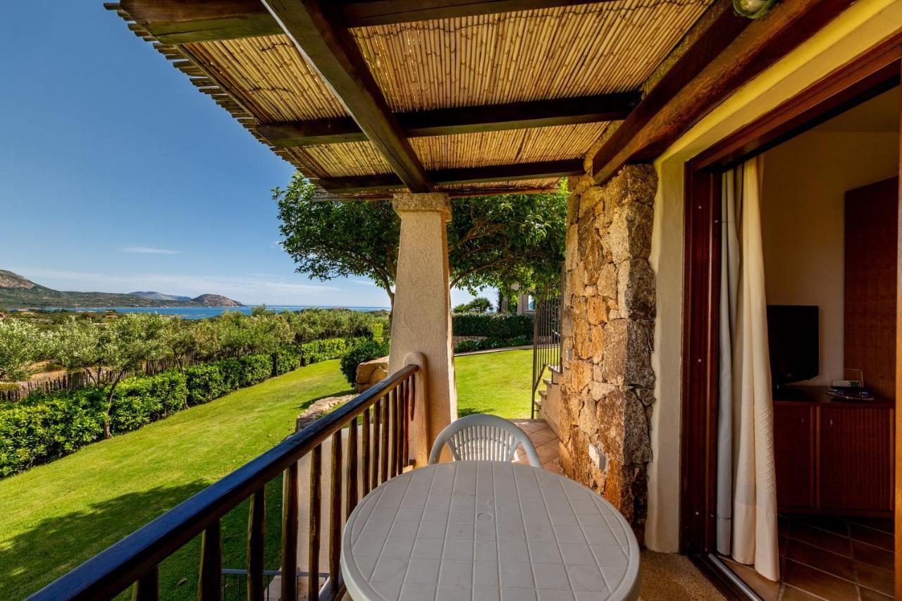 Vista Village Loiri Porto San Paolo Bagian luar foto