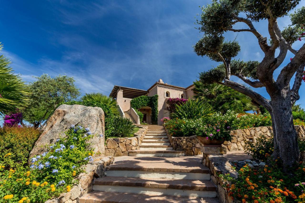 Vista Village Loiri Porto San Paolo Bagian luar foto
